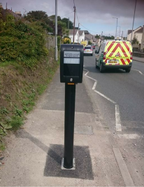 "Waste of money" pavement-hogging Hayle pelican crossing pole disappears after just a few days